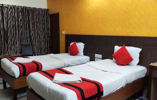 Twin-Bed